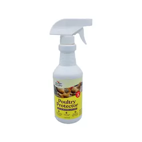 Manna Pro Poultry Protector™ Spray – 16 oz Natural Parasite Control for Backyard Flocks